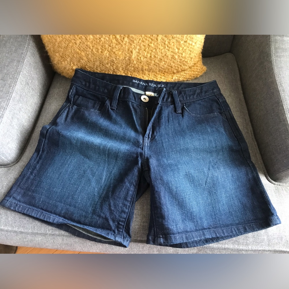 Banana Republic shorts